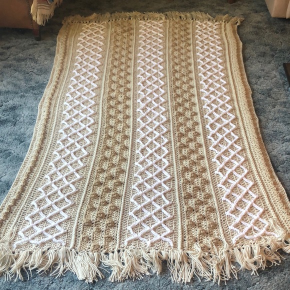 KakieQ Other - ☕️ Latte Fisherman Style Afghan Hand Crocheted in Earth Tones